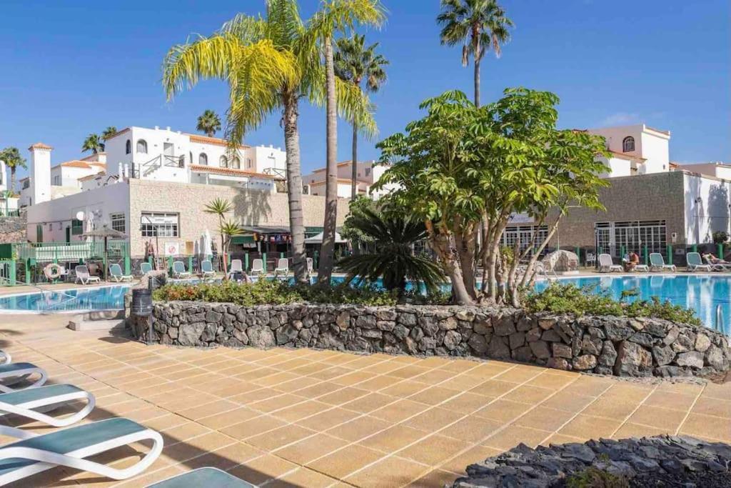 Palm Villa 1 Bed Apartment Overlooking Golf Course San Miguel de Abona Dış mekan fotoğraf